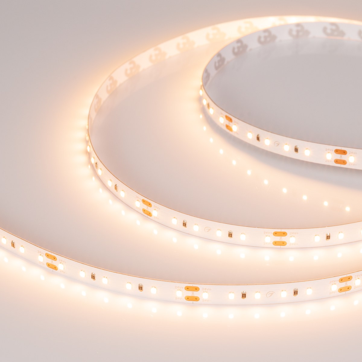 Светодиодная лента MICROLED-M120-8mm 24V Warm2700 (14 W/m, IP20, 2216, 5m)