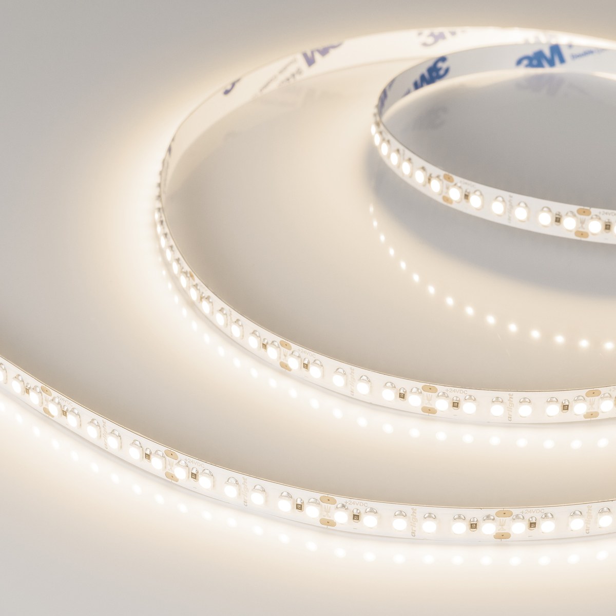 Светодиодная лента RT-A180-8mm 24V Day4000 (14.4 W/m, IP20, 3528, 5m)