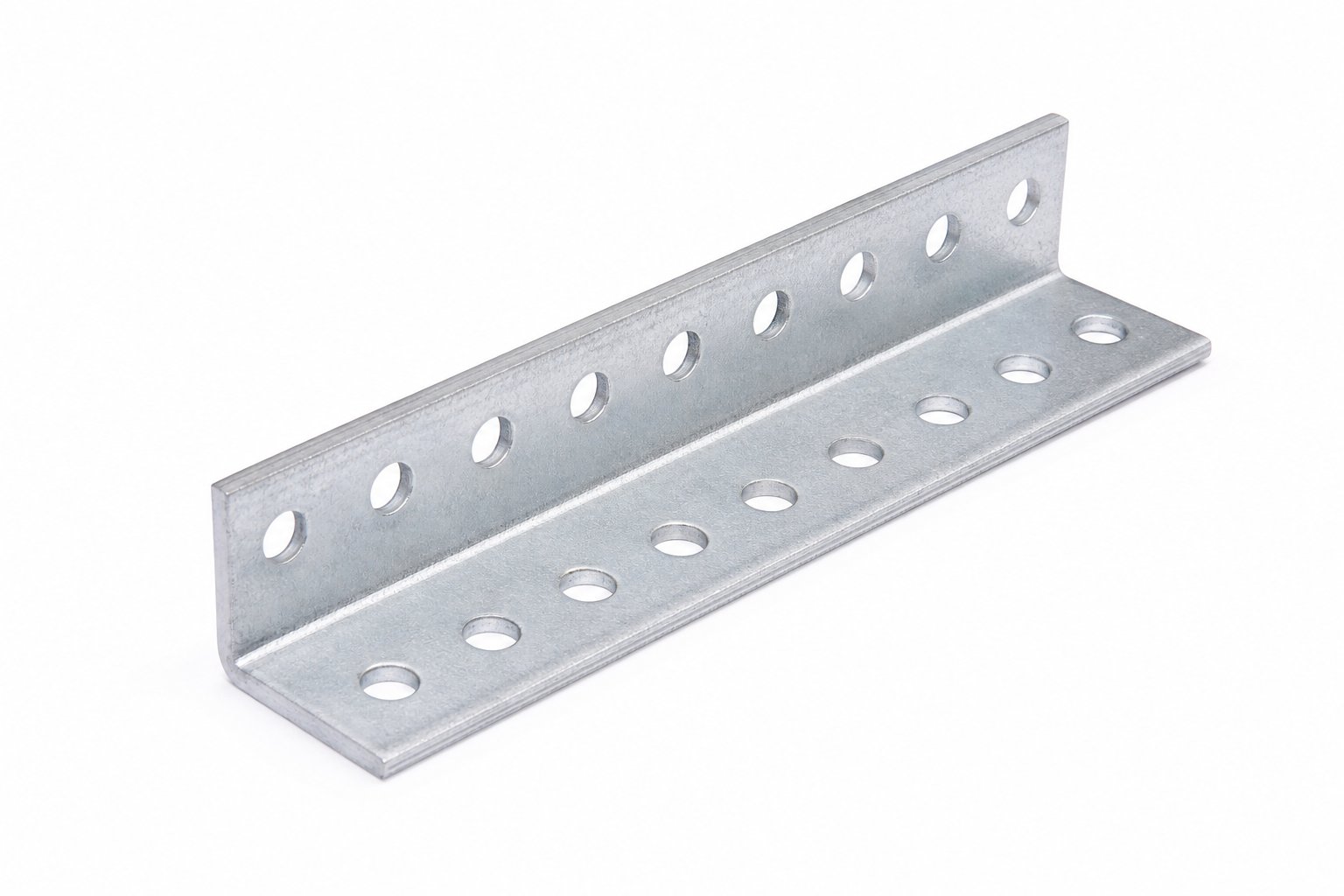 Перфоуголок оцинкованный 25×25 мм, 3 м