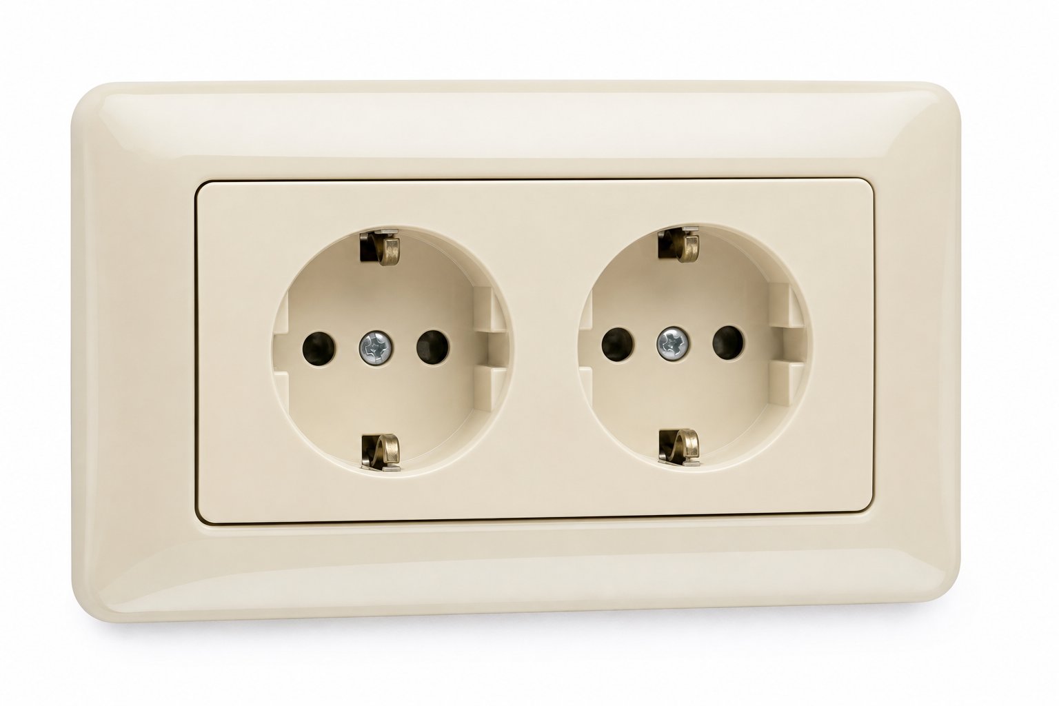 Розетка Valena 2-мест. 16А с заземлением сл.кость Legrand 774322